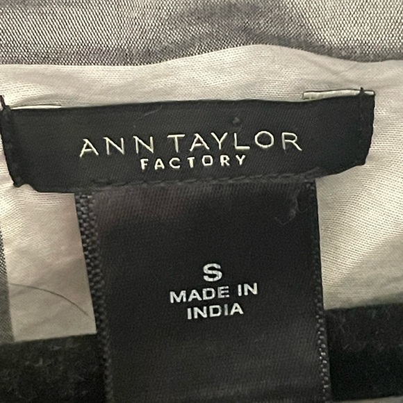 Ann Taylor Gingham Sleeveless Dress Size Small Black and White Tie Front - Picture 2 of 4